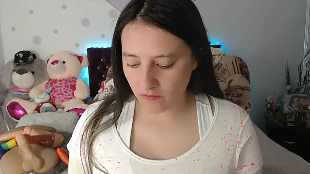 Lorenahot 06 online show from 24, 2, 2025