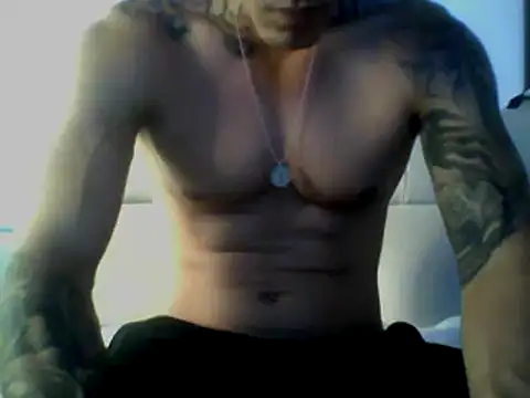 Skater29xx2 online show from 23, 1, 2025