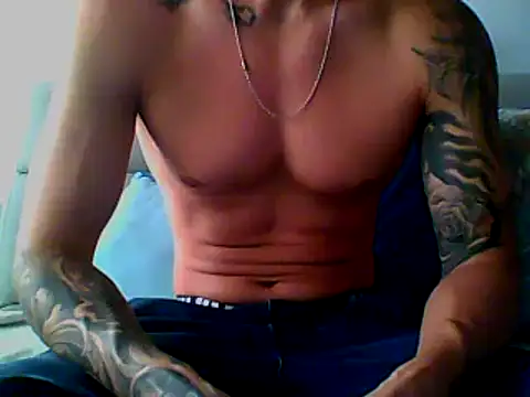 Skater29xx2 online show from 10, 3, 2025