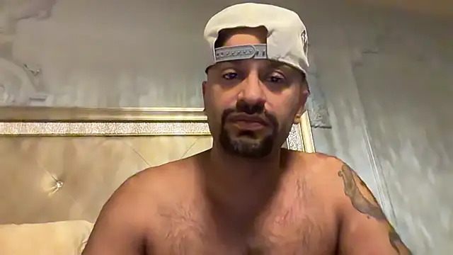 AdonisNarcissus online show from 4, 8, 2026