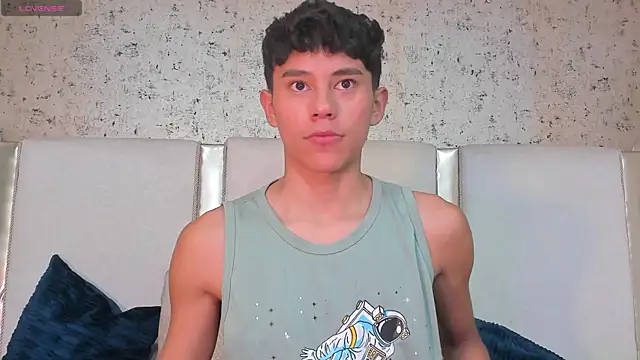 Angel esteban fx online show from 1, 3, 2025