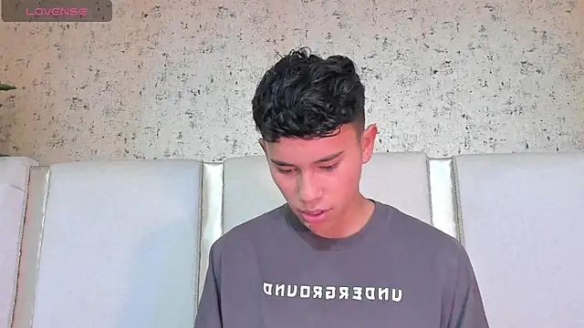 Angel esteban fx online show from 16, 3, 2025