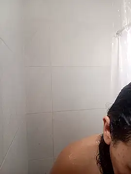 Snapshot of Laura_martin_ chatting on 3, 2, 2026 Laura martin online show from 3, 2, 2026