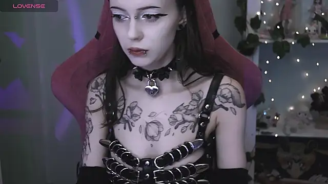 Snapshot of prettybones chatting on 28, 4, 2026 prettybones online show from 28, 4, 2026