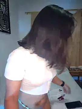 Juanelopez1 online show from 5, 1, 2025