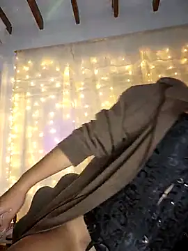 Juanelopez1 online show from 10, 2, 2025