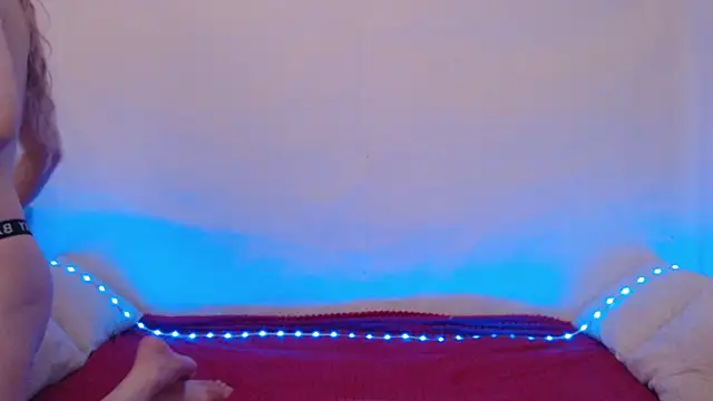 Snapshot of Emily_hardcore chatting on 17, 1, 2026 Emily hardcore online show from 17, 1, 2026