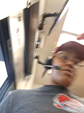 samone9 online show from 18, 1, 2025