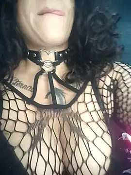 Snapshot of curvy_cutie chatting on 2, 3, 2025 curvy cutie online show from 2, 3, 2025