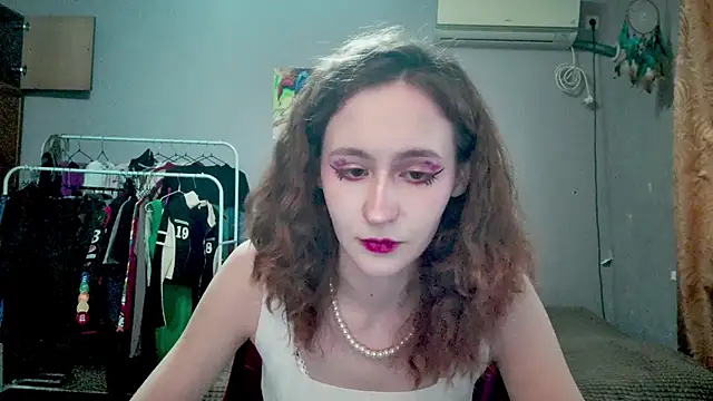 JoannaTompson online show from 18, 9, 2025