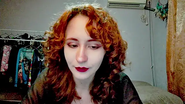 Snapshot of JoannaTompson chatting on 9, 2, 2026 JoannaTompson online show from 9, 2, 2026