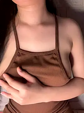 Thao-Cherry online show from 9, 11, 2025