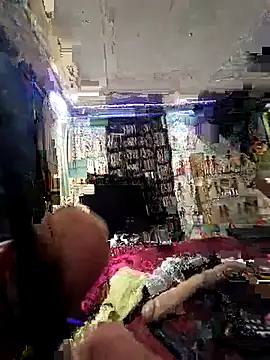 Snapshot of Toptransluder chatting on 16, 9, 2025 Toptransluder online show from 16, 9, 2025