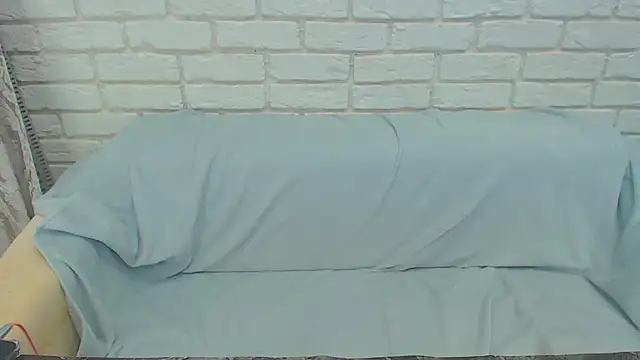 Crazyy girl  online show from 23, 12, 2024