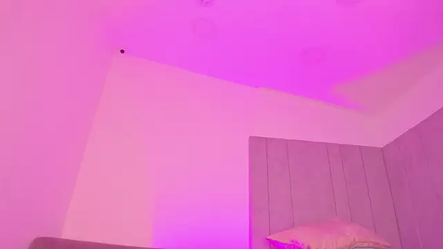 Snapshot of kaylarossi chatting on 4, 2, 2025 kaylarossi online show from 4, 2, 2025