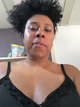 EmmilyBrant online show from 25, 5, 2026