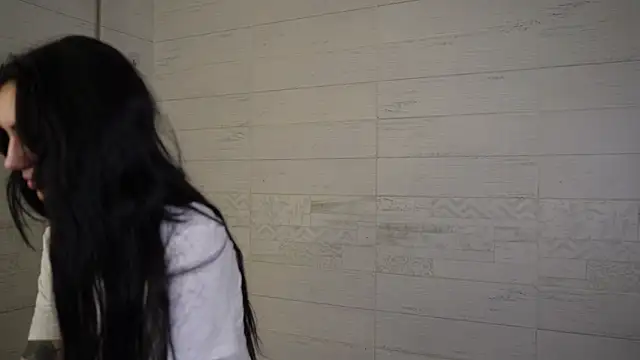 LindaWarners online show from 5, 10, 2025