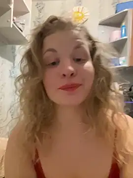 AlicePearcy online show from 4, 10, 2025