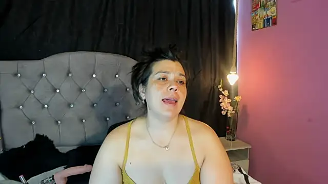 martina foxy  online show from 2, 3, 2025