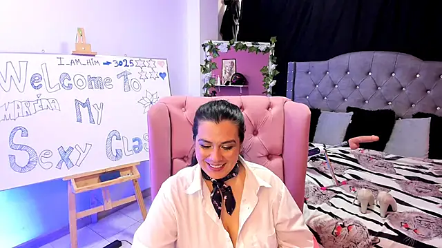 martina foxy  online show from 7, 3, 2025