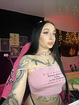 Molly  Moon online show from 11, 12, 2024