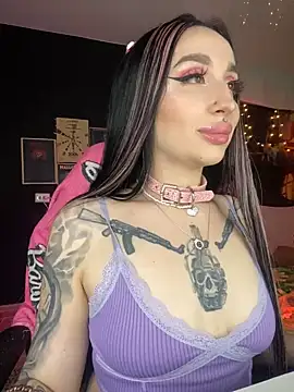 Molly  Moon online show from 18, 12, 2024