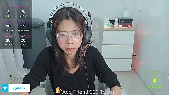 littlemiilk online show from 17, 3, 2025