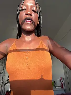 Snapshot of Fanclubbbbb chatting on 25, 2, 2025 Fanclubbbbb online show from 25, 2, 2025