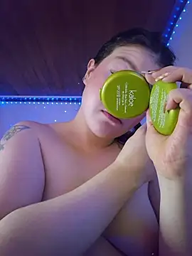 Snapshot of juli05star20 chatting on 19, 7, 2026 juli05star20 online show from 19, 7, 2026