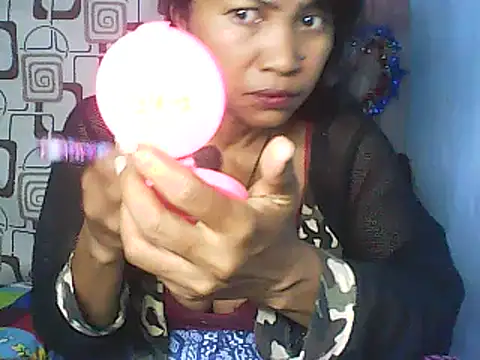 Snapshot of nene_belle chatting on 8, 1, 2026 nene belle online show from 8, 1, 2026