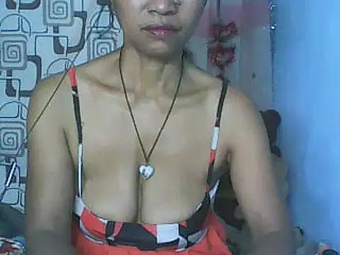Snapshot of nene_belle chatting on 11, 4, 2026 nene belle online show from 11, 4, 2026