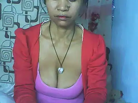 Snapshot of nene_belle chatting on 17, 4, 2026 nene belle online show from 17, 4, 2026