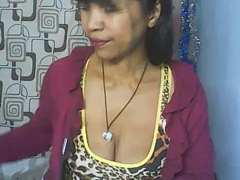 Snapshot of nene_belle chatting on 25, 6, 2026 nene belle online show from 25, 6, 2026