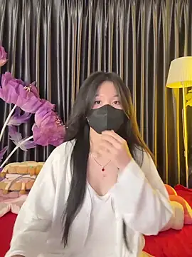 Snapshot of Nacy-Moonlight chatting on 4, 3, 2025 Nacy-Moonlight online show from 4, 3, 2025