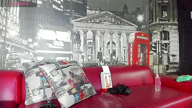 CloeRodriguez online show from 15, 1, 2026