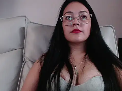 Snapshot of Alisha_99 chatting on 5, 1, 2026 Alisha 99 online show from 5, 1, 2026