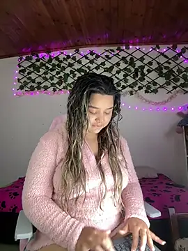 Snapshot of Pucaa_ chatting on 12, 7, 2026 Pucaa online show from 12, 7, 2026