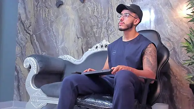 Liam Kleiin online show from 31, 1, 2025