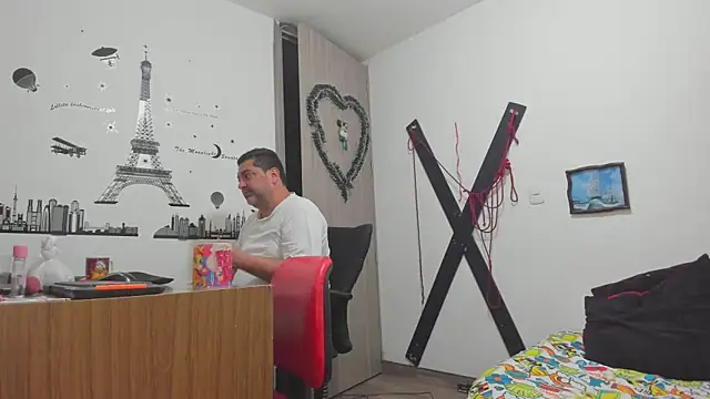 hotandfierylatinos2023 online show from 1, 3, 2025