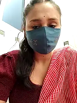 Snapshot of Archna-ji chatting on 7, 12, 2024 Archna-ji online show from 7, 12, 2024