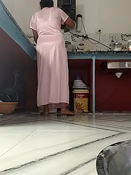 Snapshot of Archna-ji chatting on 10, 9, 2025 Archna-ji online show from 10, 9, 2025