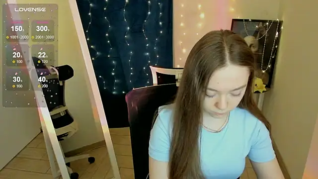 Snapshot of Florence_meow chatting on 4, 5, 2026 Florence meow online show from 4, 5, 2026