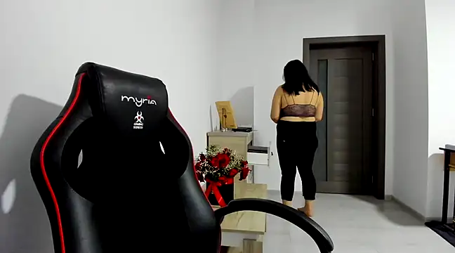 Snapshot of amiraisa11 chatting on 3, 2, 2025 amiraisa11 online show from 3, 2, 2025
