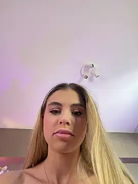 Snapshot of HaileyMadow chatting on 2, 8, 2026 HaileyMadow online show from 2, 8, 2026