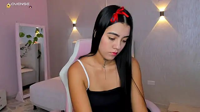 miagomezweb1 online show from 22, 2, 2025