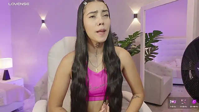 miagomezweb1 online show from 19, 9, 2025