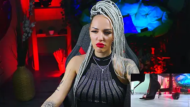 MonicaMaxwel online show from 18, 2, 2025