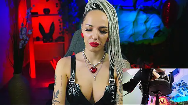 MonicaMaxwel online show from 19, 2, 2025