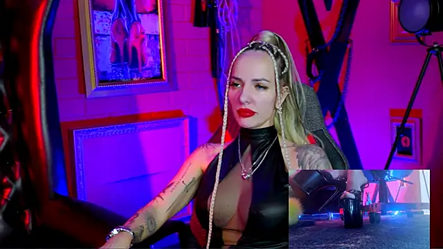 MonicaMaxwel online show from 26, 2, 2026