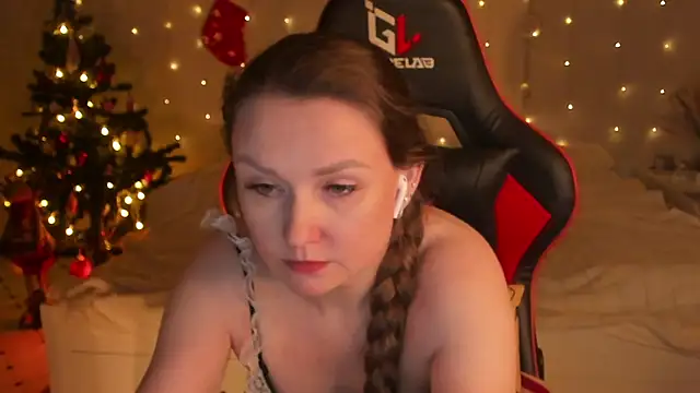 desperatehousewife   online show from 8, 1, 2026